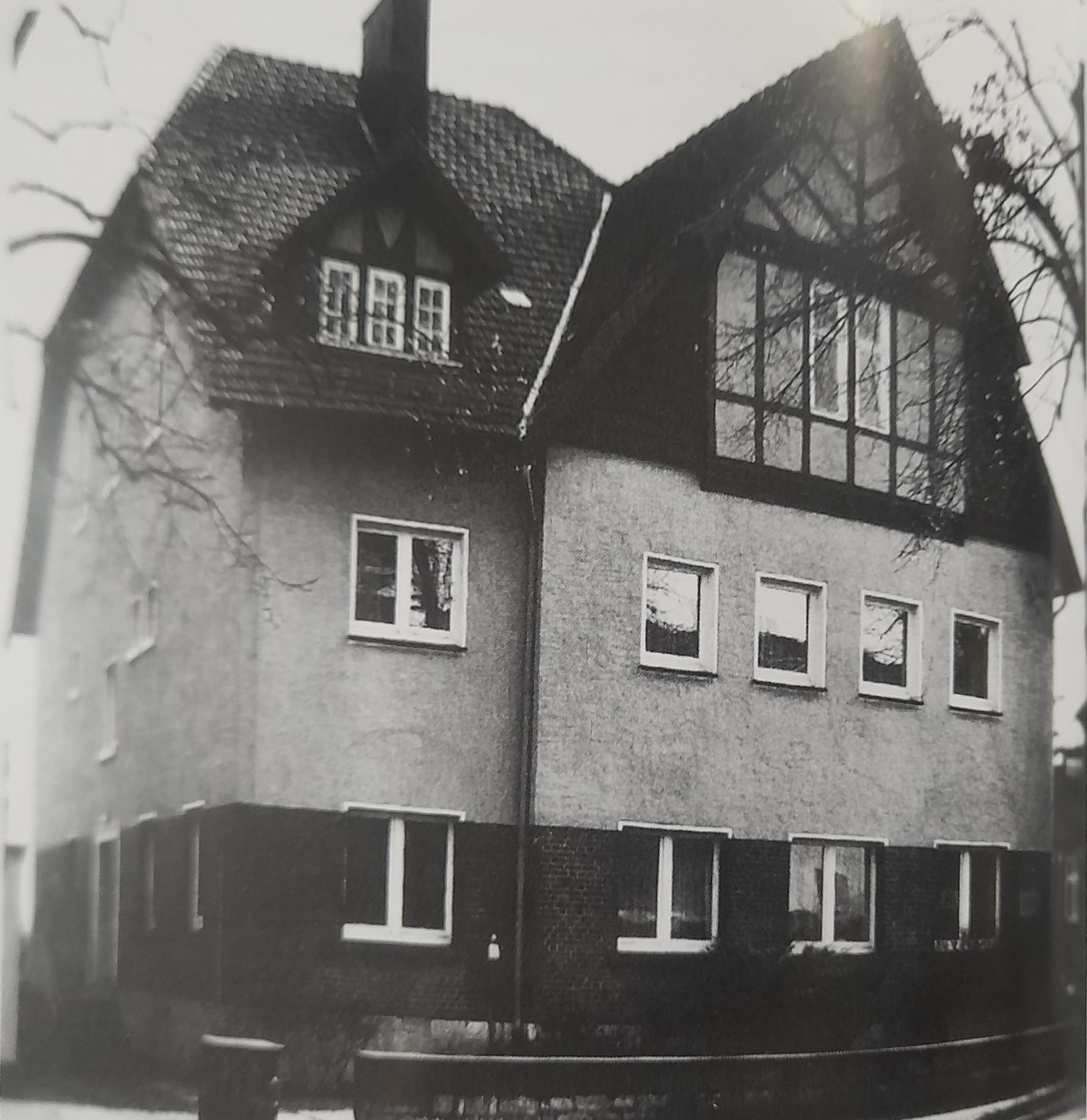 Die neue jüdische Schule in der Papenheimer Straße